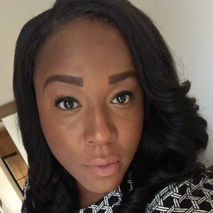 Meet your Posher, Natasha